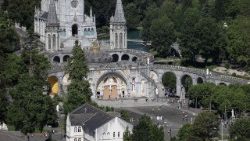Panorama-Aufnahme des Heiligtums von Lourdes