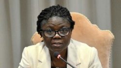 Die kongolesische Theologin Léocadie Lushombo
