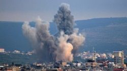 Bombardamenti israeliani su Tiro