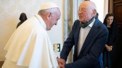 Le Pape François et Edgar Morin, le 27 juin 2019 au Vatican