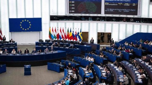 EU-Bisch&ouml;fe und Caritas Europa kritisieren Abschiebeversch&auml;rfung