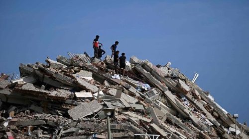 Papa envia ajuda &agrave;s v&iacute;timas do terremoto na Venezuela