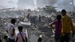 Ndihma ndërkombëtare arrin në Venezuelë