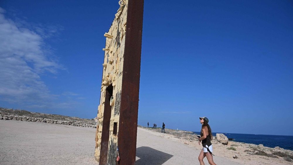 The Door of Europe-Monument auf Lampedusa, Mahnmal, das an die unzähligen toten Migranten im Mittelmeer erinnert