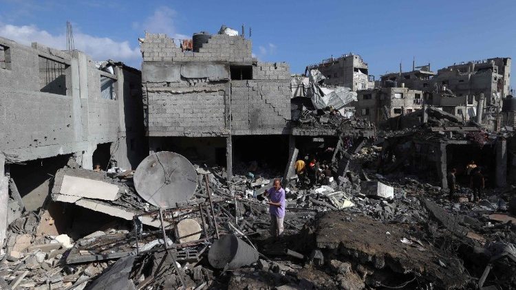 Destruction dans le camp de r&eacute;fugi&eacute;s de Bureij le 16 juillet 2026