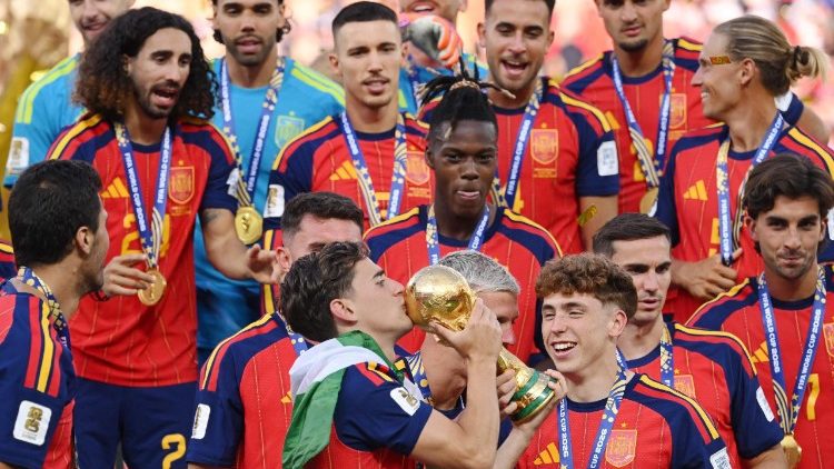 Kikosi mashuhuri cha Timu ya Taifa ya Hispania kimefanikiwa kutwaa ubingwa wa Kombe la Dunia kwa 2026 