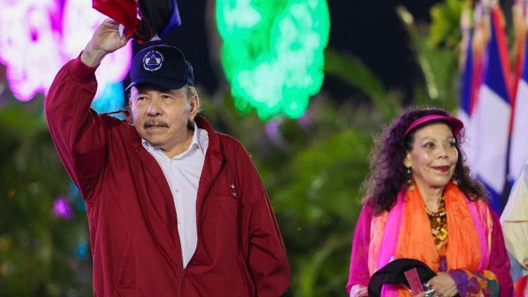 Der nicaraguanische Präsident Ortega mit der Vizepräsidentin und Ehefrau Murillo