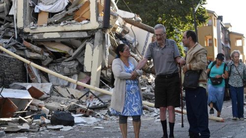 Igreja colombiana diante do terremoto: uma s&oacute; fam&iacute;lia na adversidade