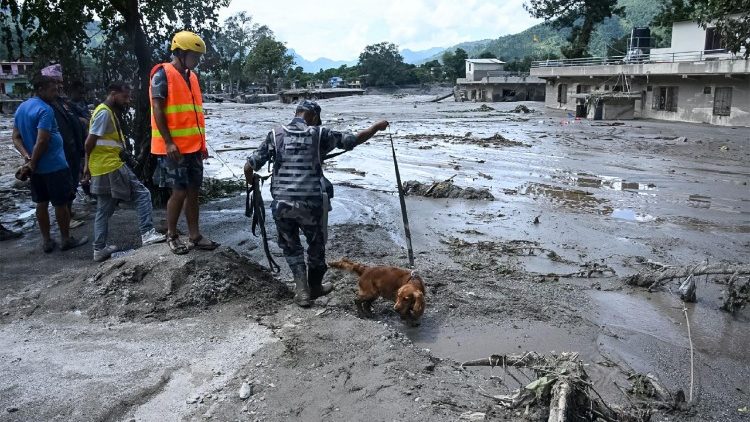 NEPAL-WEATHER-LANDSLIDE-FLOODS