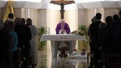 Papież: Józef człowiekiem potrafiącym towarzyszyć w milczeniu