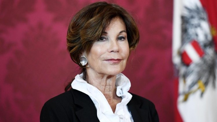 Brigitte Bierlein -  die frühere  Bundeskanzlerin  war am 3. Juni kurz vor ihrem 75. Geburtstag verstorben