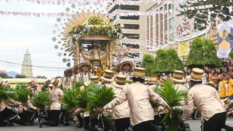 Das traditionelle Sinulog-Fest in Cebu auf den Philippinen