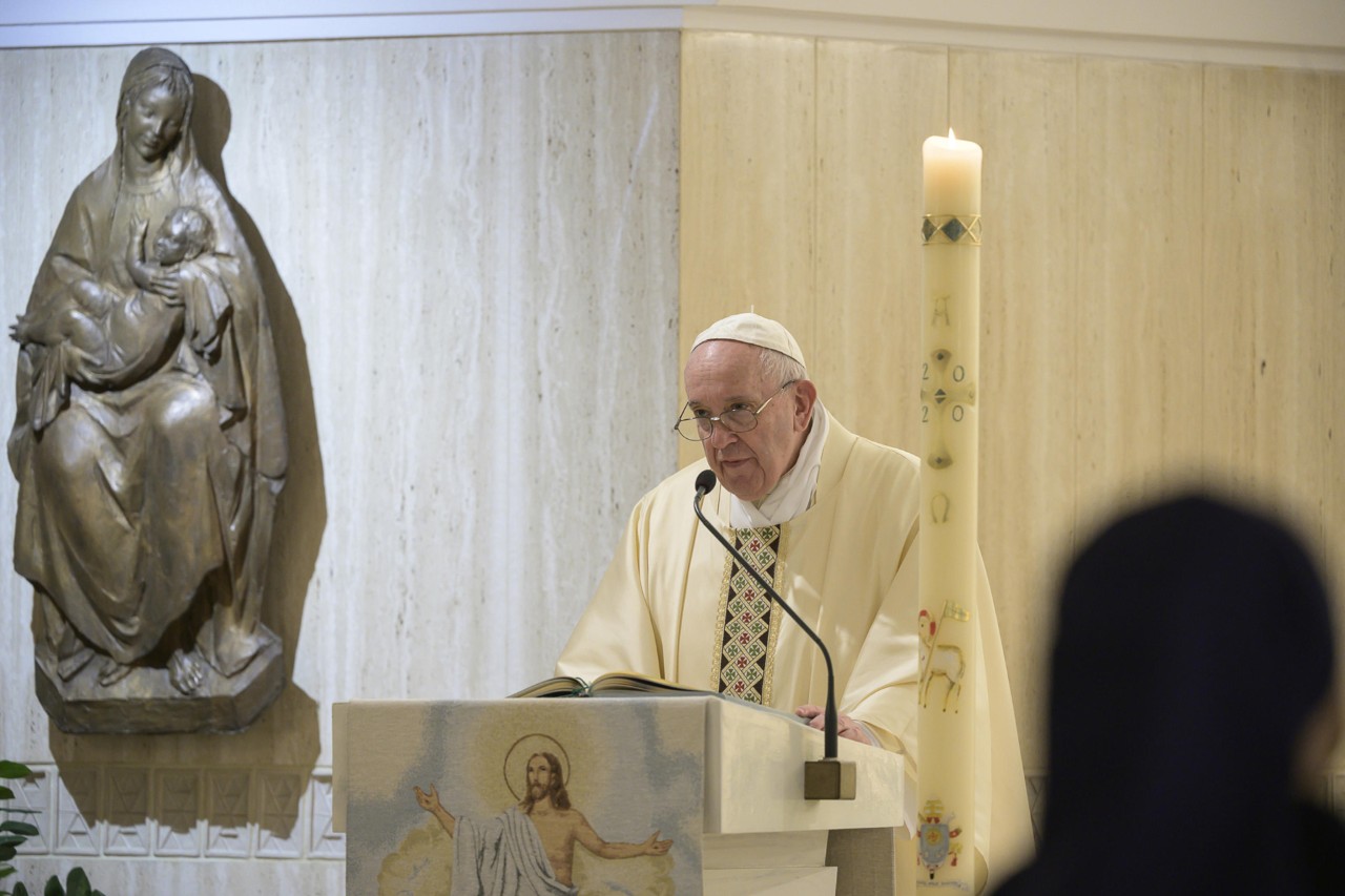 Pápež káže v Dome sv. Marty v 6. veľkonočnú nedeľu 
