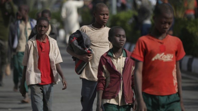 Schuljungen in Nigeria