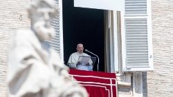 Папата Фрањо за време на молитвата Ангел Господов на 9 јануари 2022 година