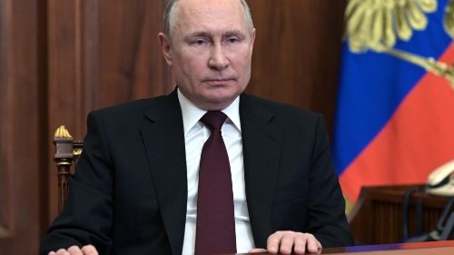 Russlands Präsident Wladimir Putin bei seiner TV-Ansprache vom Montagabend