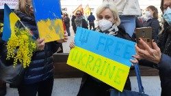 Bei einer Friedensdemo für die Ukraine in Rom