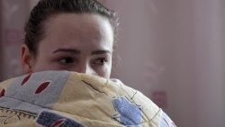 Eine Frau aus der Ukraine hat als Flüchtling in Chisinau, Moldau, Aufnahme gefunden