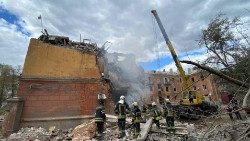 Войната в Украйна