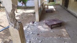 Ein Foto aus der angegriffenen Klosterschule in Sagaing, Myanmar