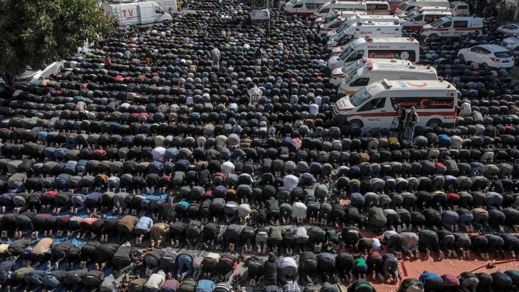 मध्यपूर्व इसराइल फ़िलिस्तीनी अंतिम संस्कार अबू रईया परिवार