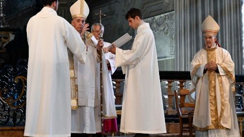 Il Papa: costruire fraternità in tempi di "carestia di pace", dall'Ucraina a Gaza