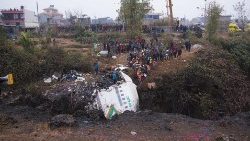 Slika s mjesta zrakoplovne nesreće u Nepalu (Vatican News)