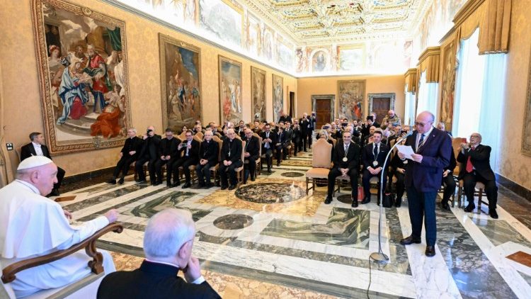 Az olasz egyházi társulatok képviselői Ferenc pápánál 