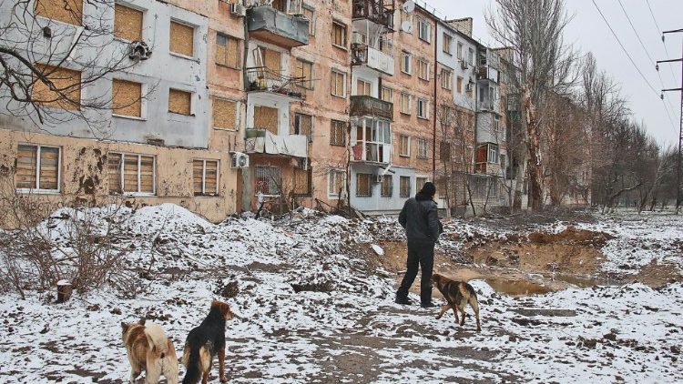 Bombardamenti a Kherson (gennaio 2023 - Ansa, foto di Carlo Orlandi).
