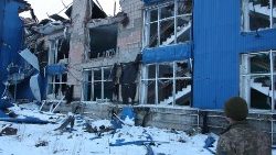 Una palestra nel Donbass, in Ucraina, distrutta dalla guerra