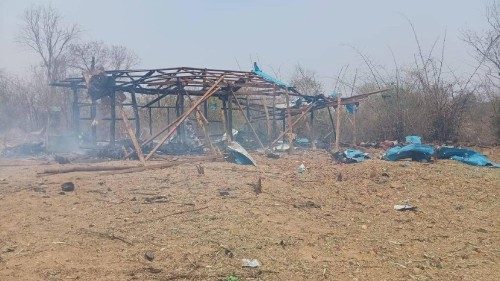 Myanmar: Entsetzen nach Bombenangriff auf Zivilisten 