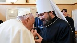 Papa Franjo primio je u privatnu audijenciju budimpeštanskog metropolita Hilariona 