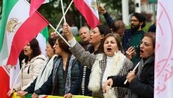 Protestaktion in Brüssel gegen das iranische Regime