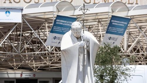 Pope Francis admitted to Gemelli Hospital for bronchitis treatment