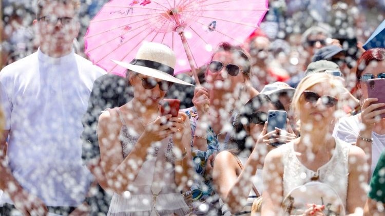 Il Papa, ascoltando gli altri si eviterebbero tanti conflitti