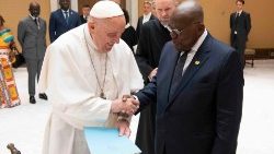 Papst Franziskus und der afrikanische Politiker sprachen an diesem Samstag 20 Minuten im Vatikan