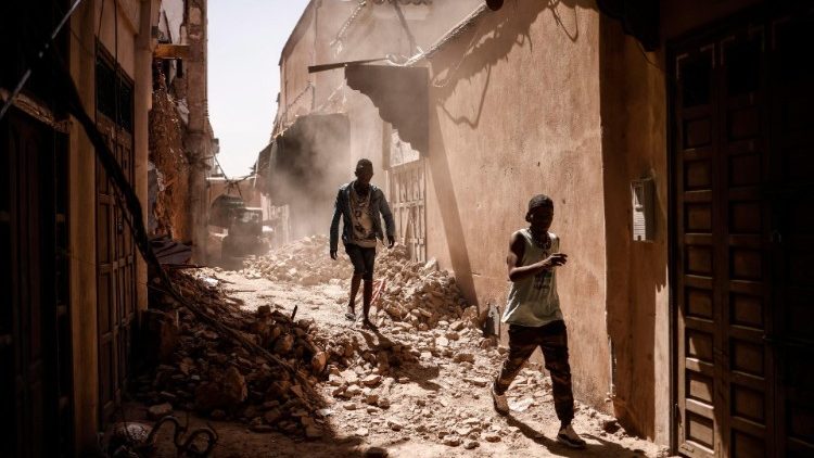 Destruction in Marrakesh as earthquake death toll nears 2,500