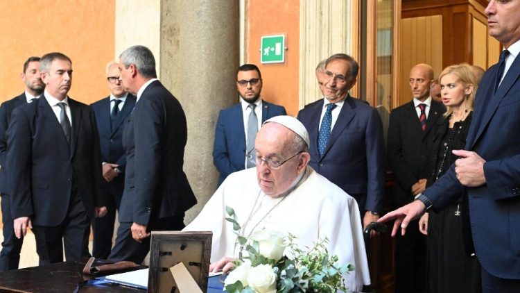 Sveti Otac odao počast predsjedniku emeritusu Giorgiju Napolitanu