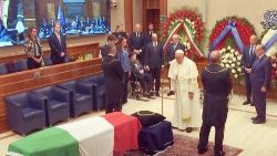 Papa ametoa heshimwa kwa Marehemu Napolitano,Rais Mstaafu wa Italia aliyeaga dunia tarehe 22 Septemba 2023