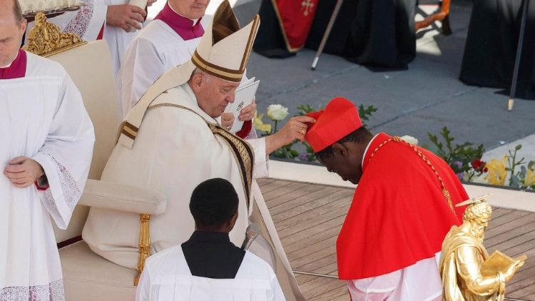 Le cardinal Protase Rugambwa