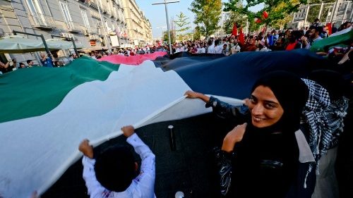D/Ö/S: Antiisraelische Demonstrationen stoßen auf Kritik.