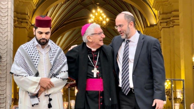 Muslime, Christen und Juden