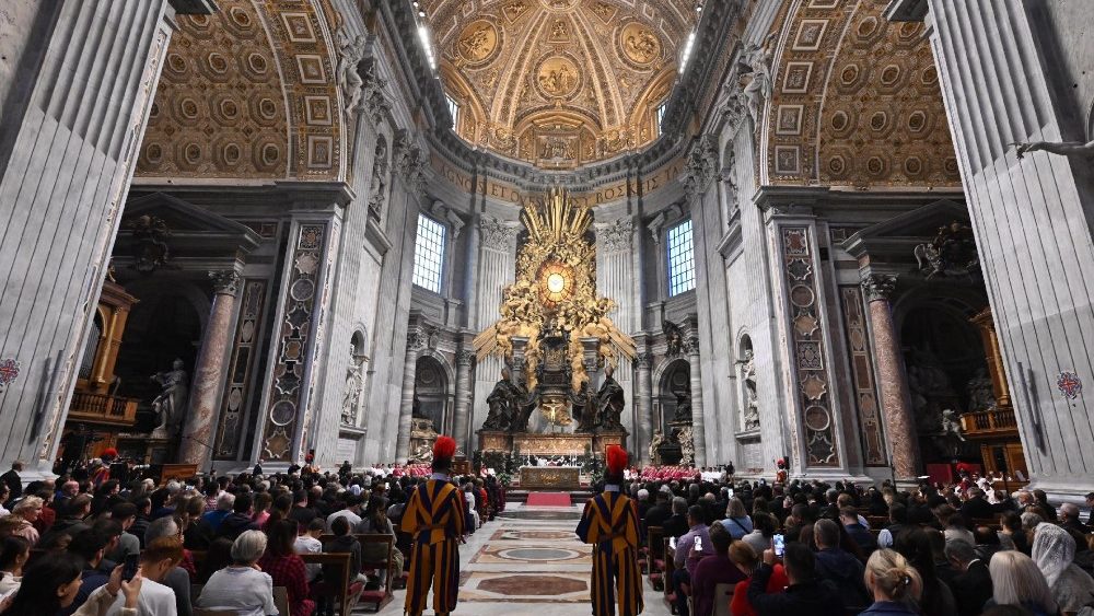 Святая Імша за Бэнэдыкта XVI і памерлых у гэтым годзе кардыналаў і біскупаў