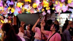 Dypavalio festivalio šviesos Kalkutoje