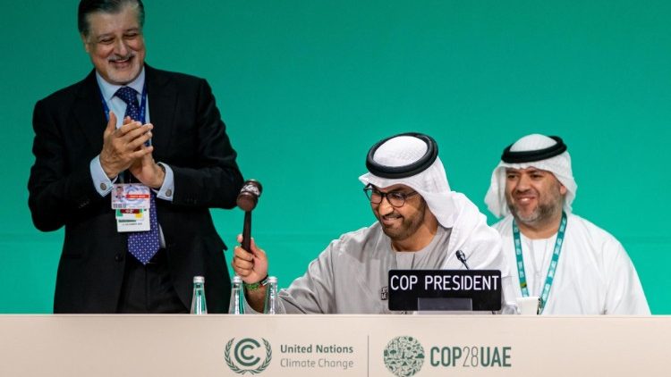 COP28 inakubali mpango wa 'kusafiri' kutoka katika nishati ya mafuta. Je itawezekana?