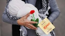 Mulher palestina em manifestação