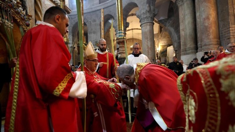 Die Palmsonntagsprozession in der Grabes- und Auferstehungskirche Jesu