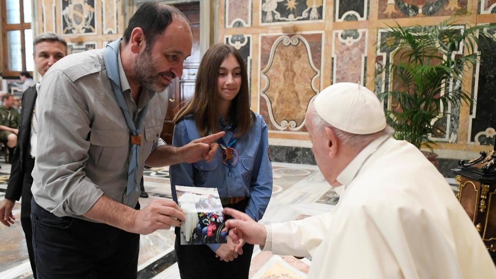 Аўдыенцыя для членаў Руху італьянскіх дарослых каталіцкіх скаўтаў