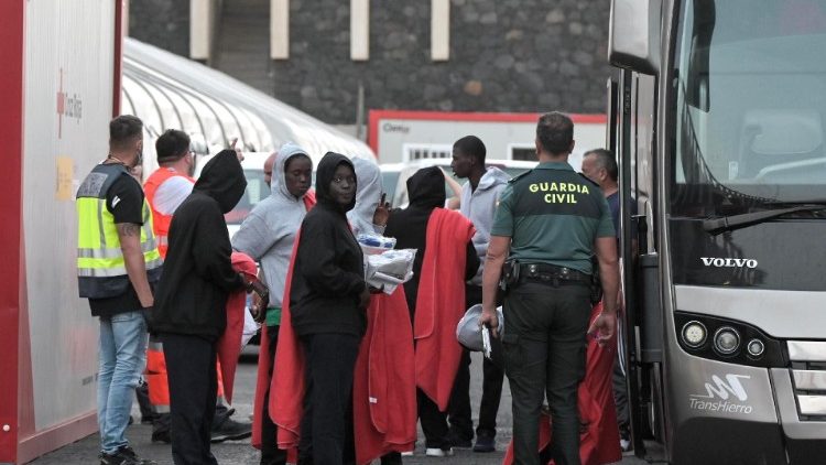 Migranci