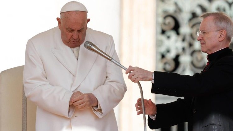 Папа падчас агульнай аўдыенцыі ў Ватыкане